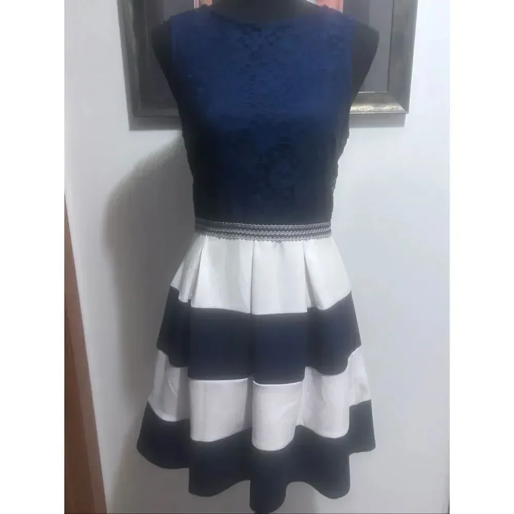 Speechless Juniors Size L Navy White Stripe Lace Fit & Flare Sleeveless Dress